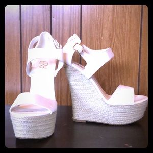 FRH 7” platform sandals